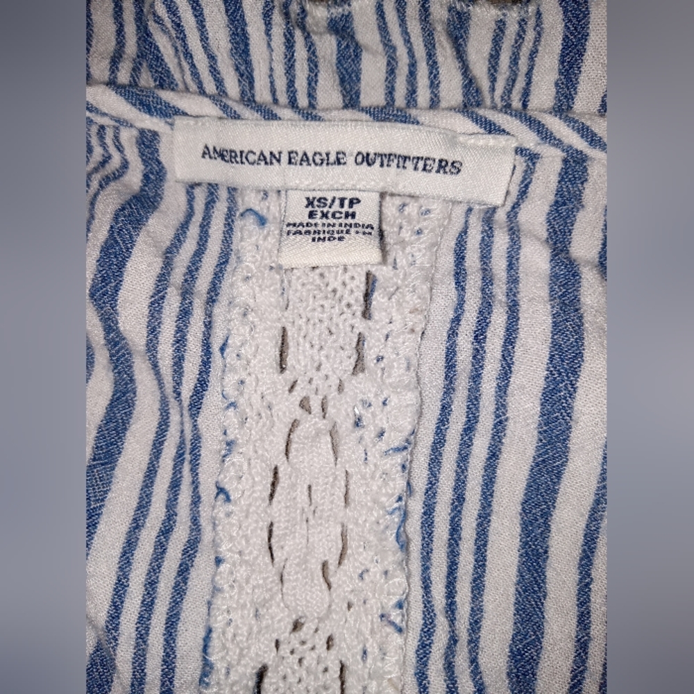 American Eagle Outfitters XS blue and white tank top off the shoulder sleeves - Picture 3 of 4